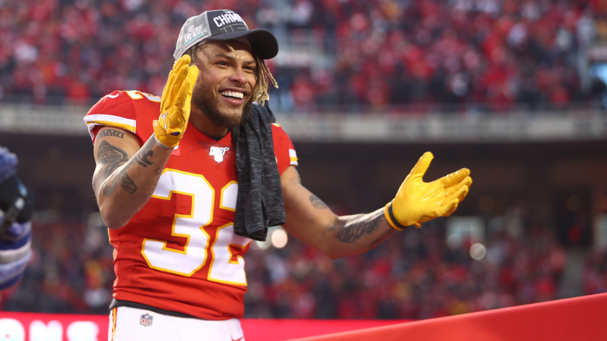 tyrann-mathieu-chiefs-sbliv